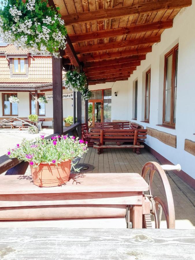 Zajazd Dolina Sadosiow Godkowo Exteriér fotografie
