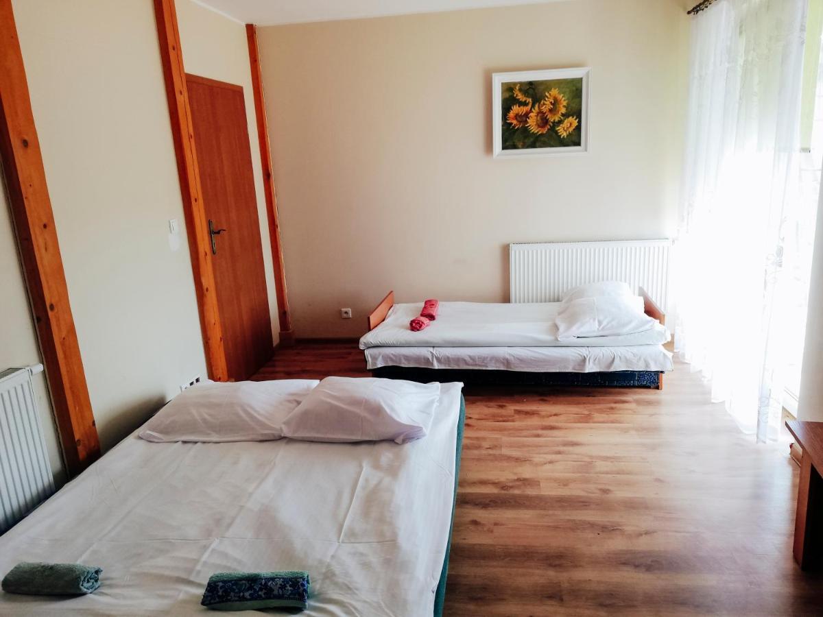 Zajazd Dolina Sadosiow Godkowo Exteriér fotografie
